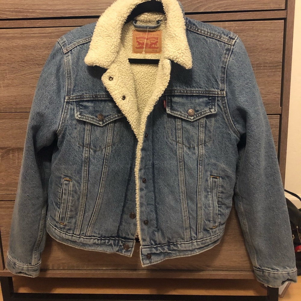 Levi’s Sherpa lined jacket